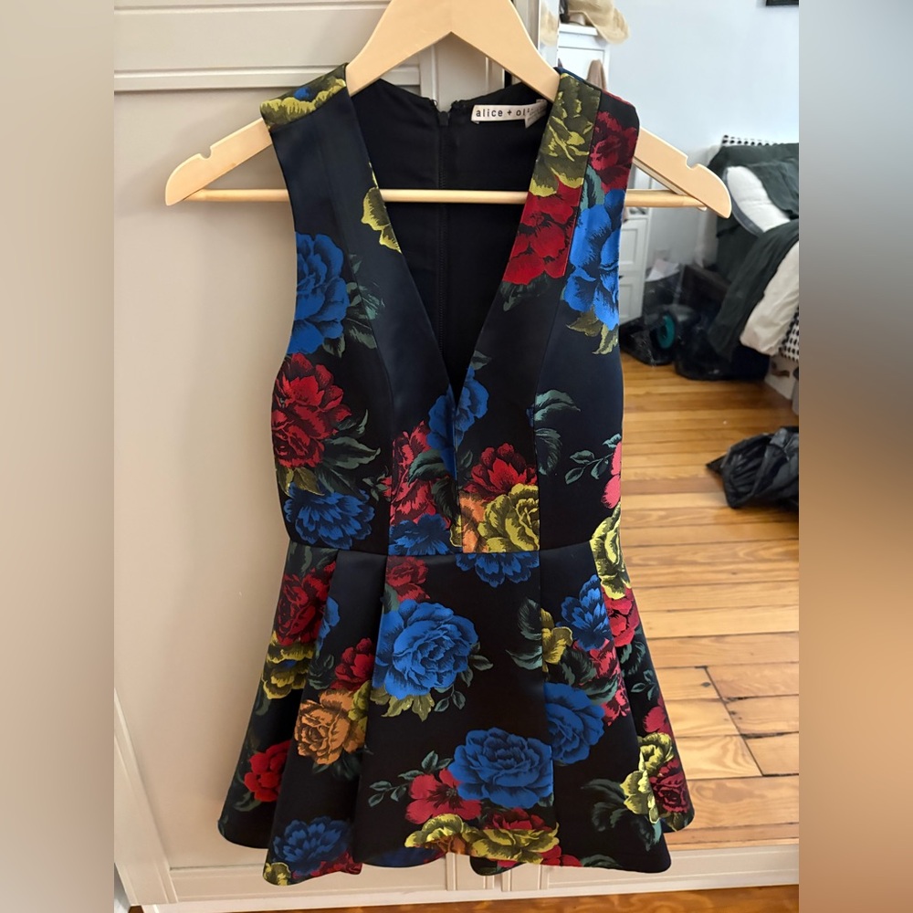 Alice + Olivia Black Dress with Multicolor Floral Pattern